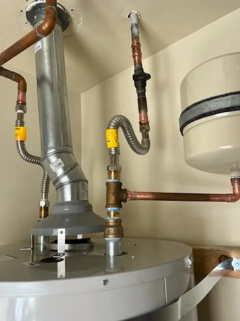 Water heater installation and plumbing repair in Tampa